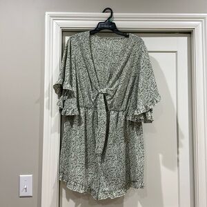 2X Floral Romper